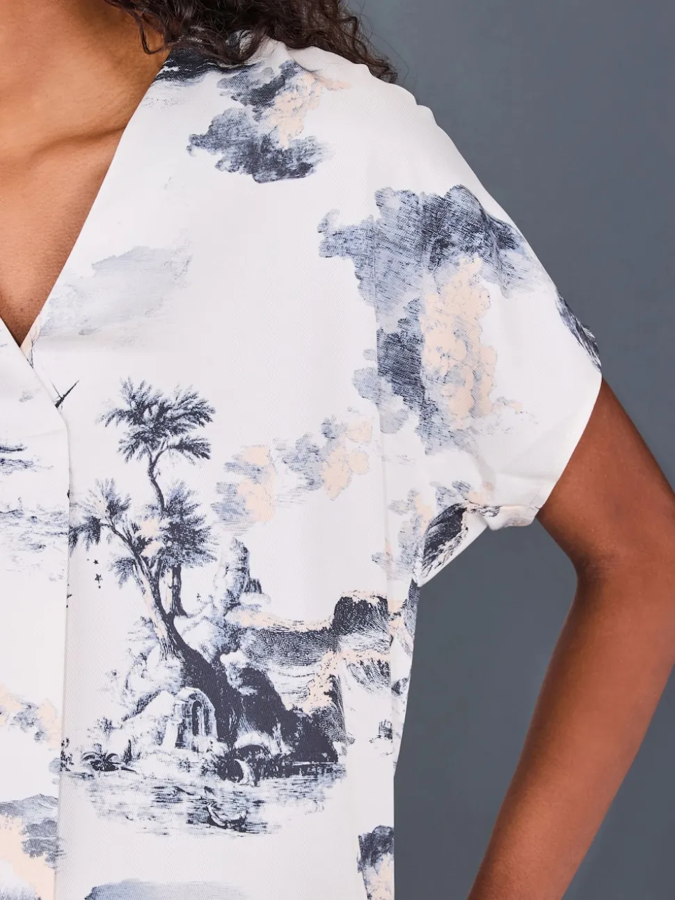 Abstract Boat Print Short Sleeve V-Neck Blouse