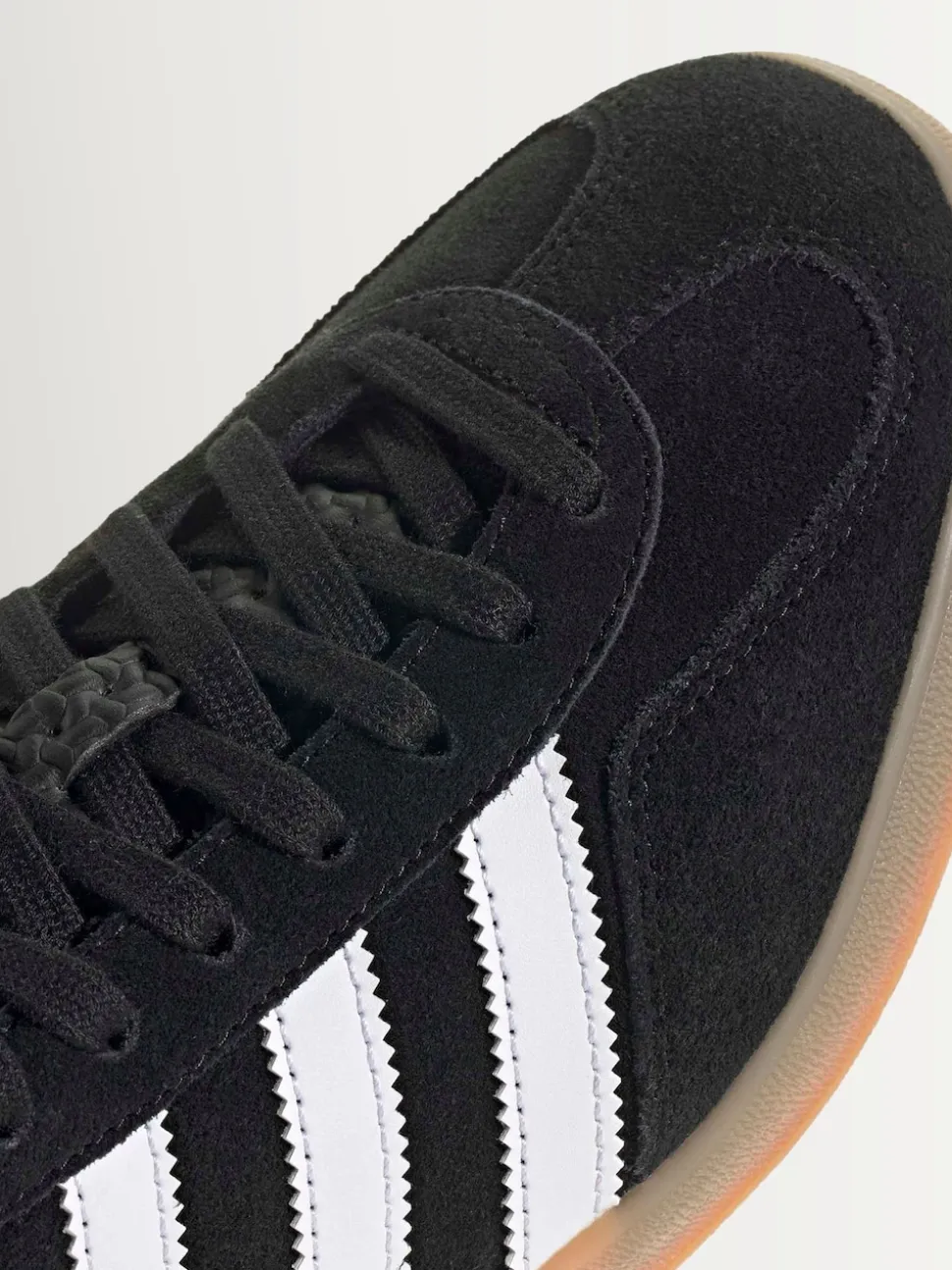 adidas Originals Black/White Gazelle Indoor Trainers