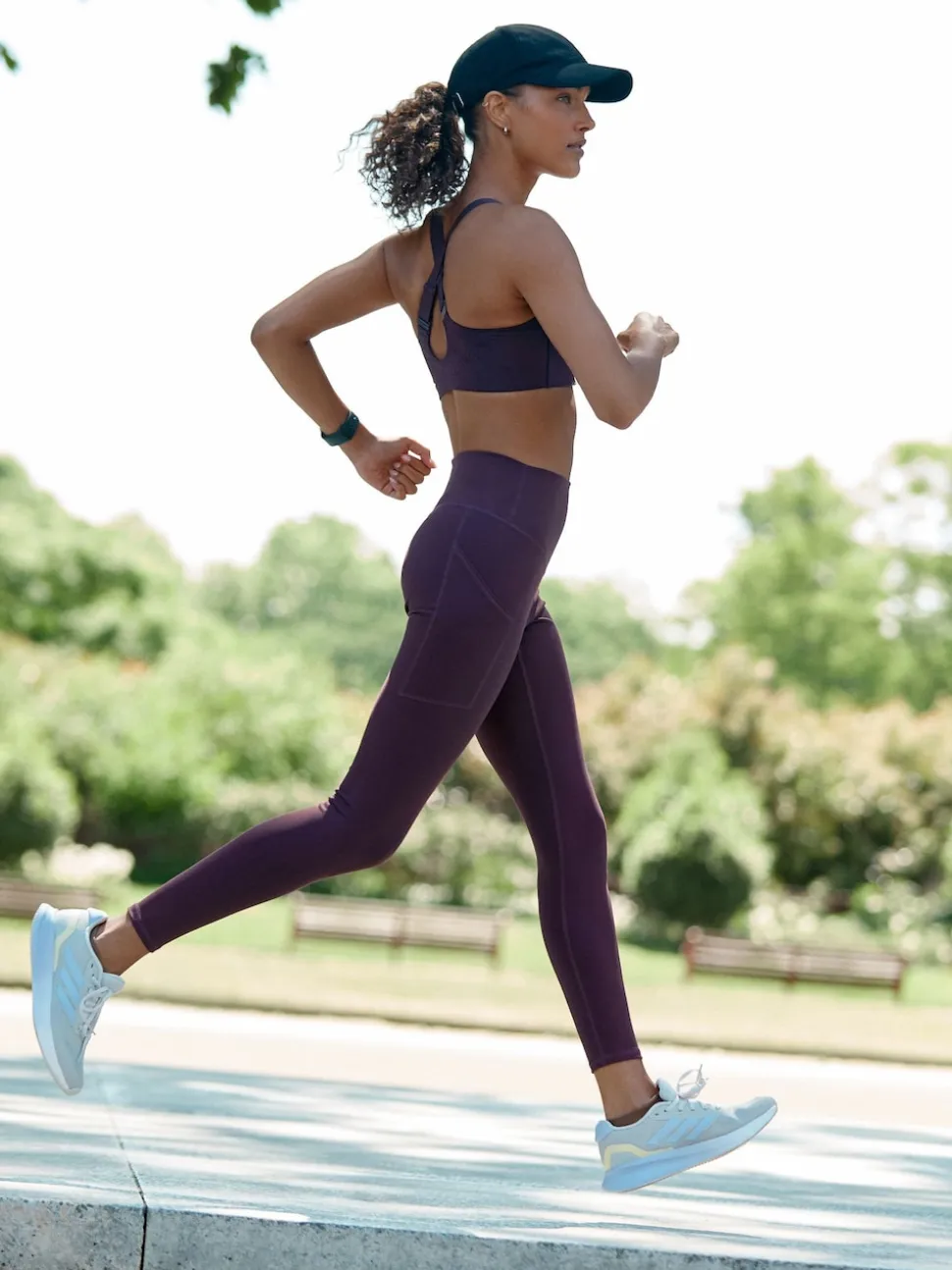 Aubergine Active Sports Dry Tech Sculpting Leggings