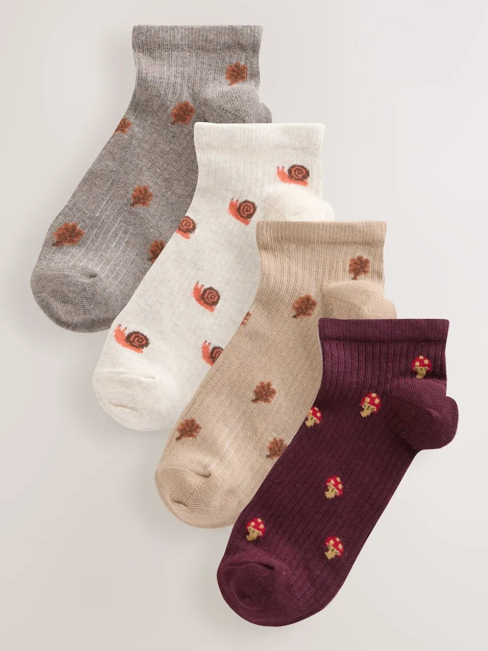 Autumn Animals Ditsy Trainers Socks 4 Pack
