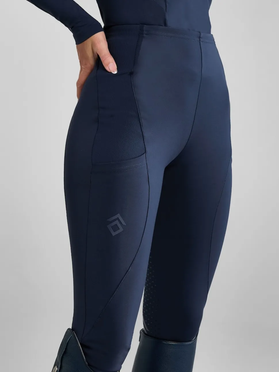 Aztec Diamond Navy Full Seat Core Leggings