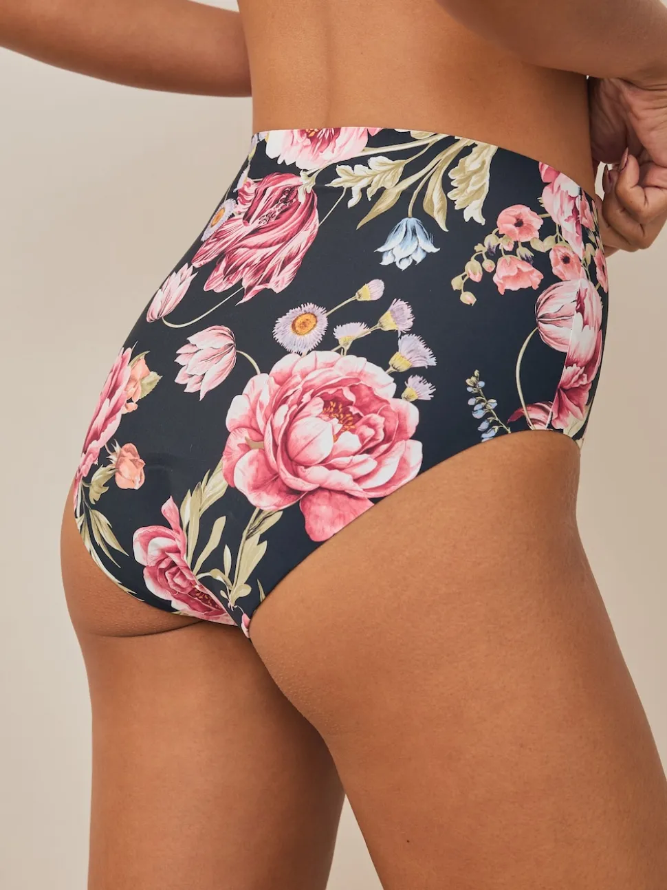 Black / Praline Nude / Pink Floral Full Brief No VPL Medium Flow Period Knickers 4 Pack