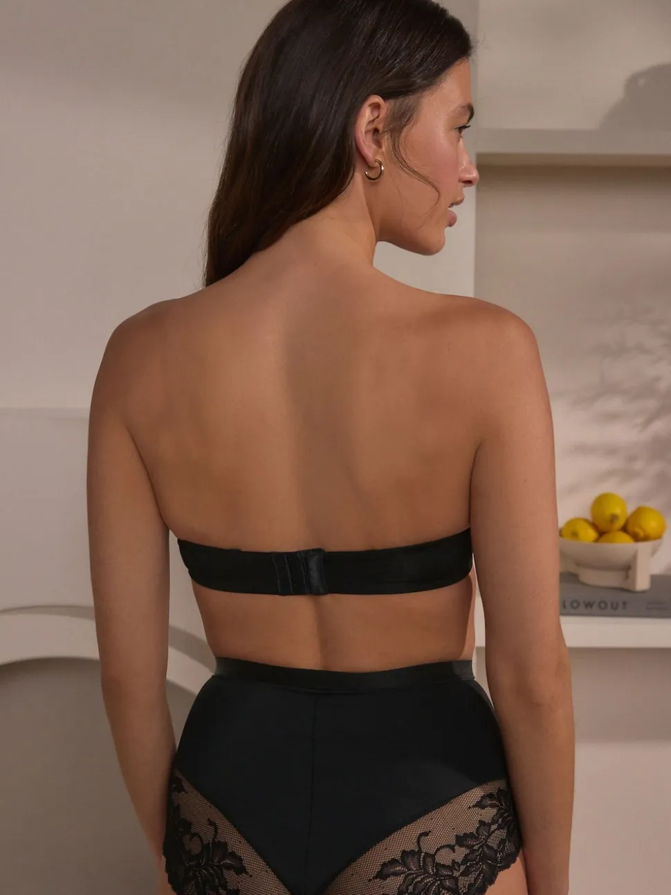 Black A-E Push Up Strapless Multiway Bra