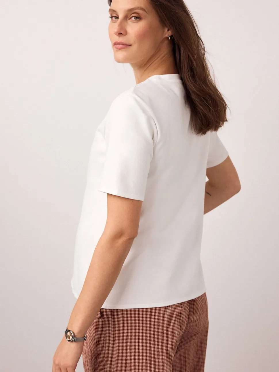 Black and White Maternity Nursing T-Shirts 2 Pack