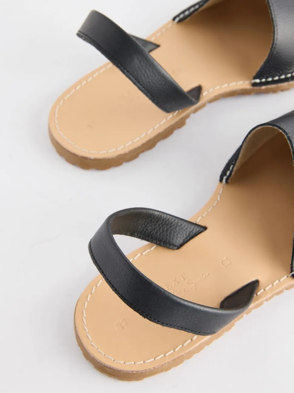 Black Beach Leather Sandals