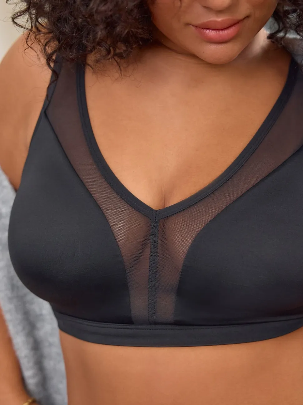 Black B-H Total Support Non Wire Ultimate Comfort Bra