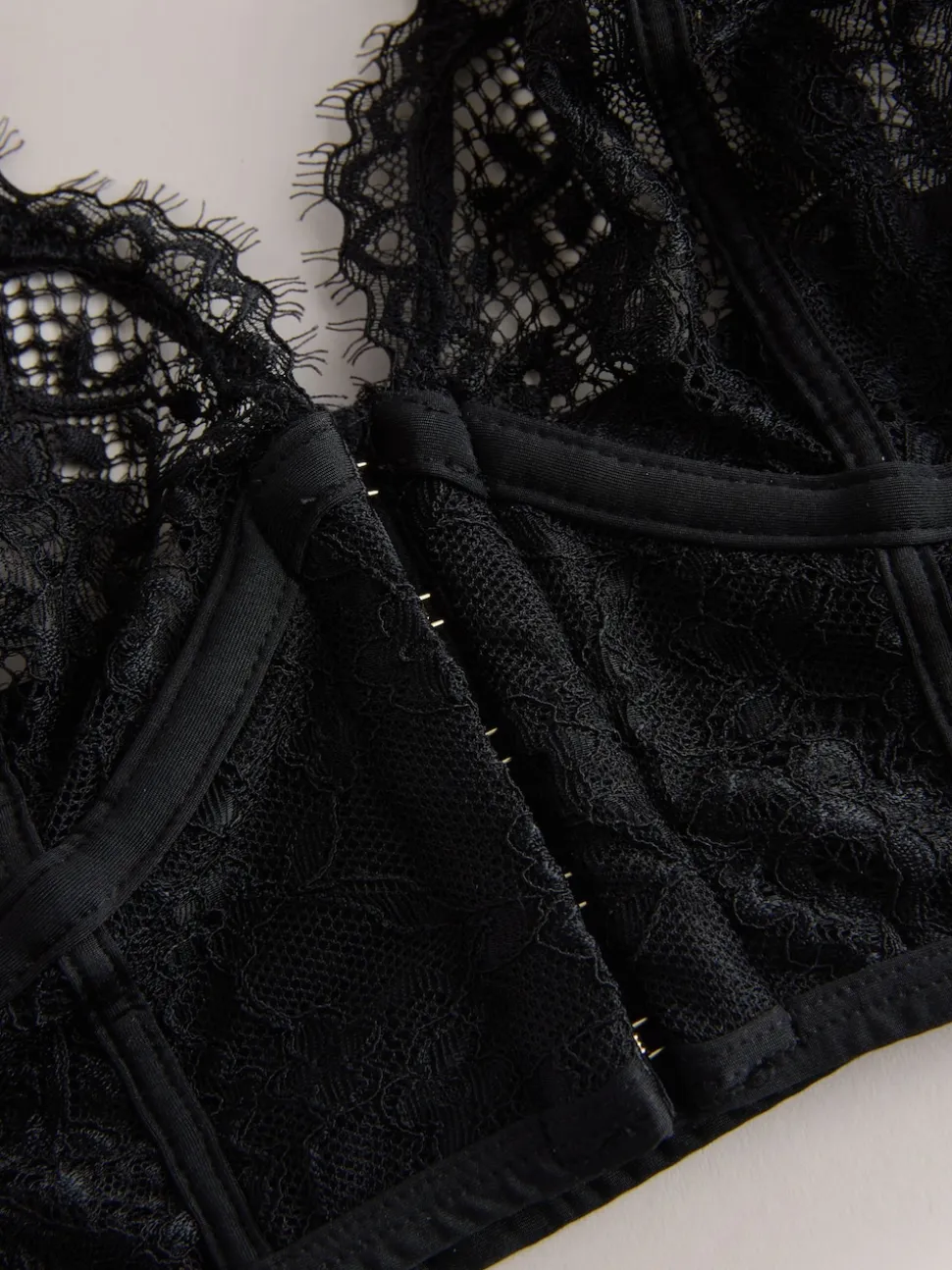 Black Bustier A-E Lace Bra