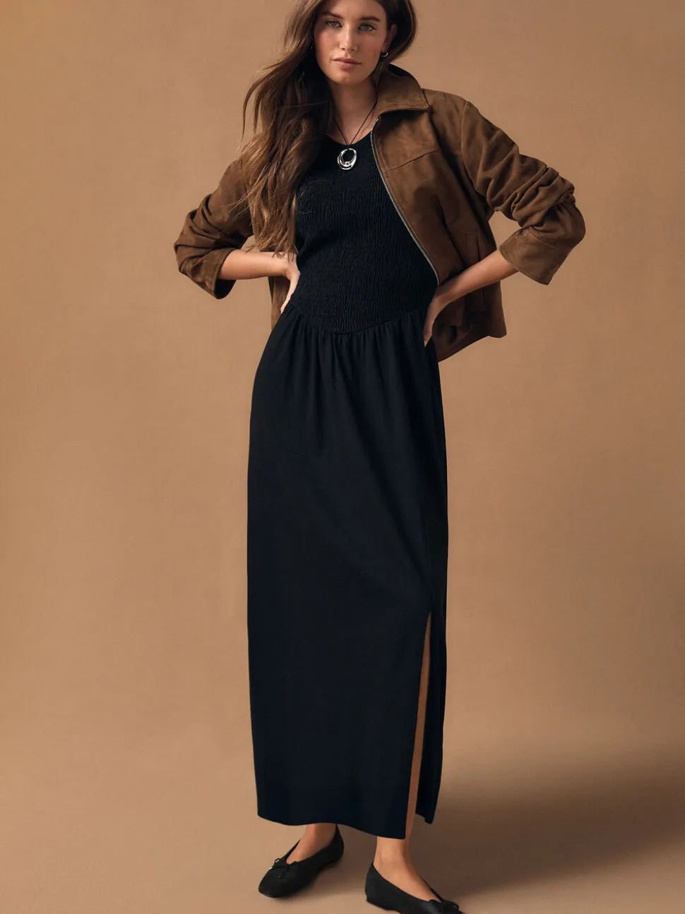 Black Cap Sleeve Shirred Body Jersey Midi Dress