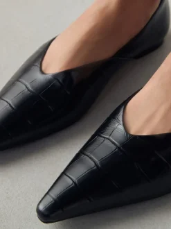 Black Croc Effect Premium Leather Pointed Toe Ballerinas