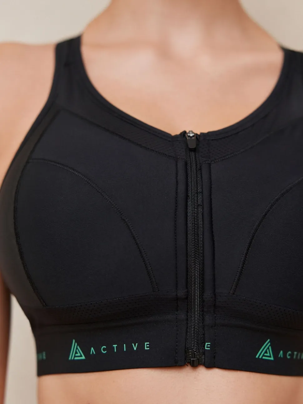 Black DD+ Active Sports Zip Front Dry Tech High Impact Bra