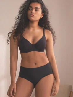 Black DD+ Forever Lite Smoothing Bra
