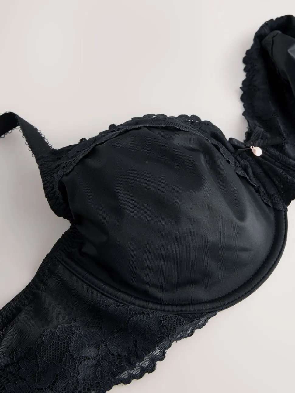 Black DD+ Minimiser Full Cup Bra