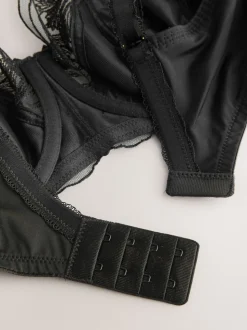 Black DD+ Non Pad Full Cup Side Support Embroidered Bra