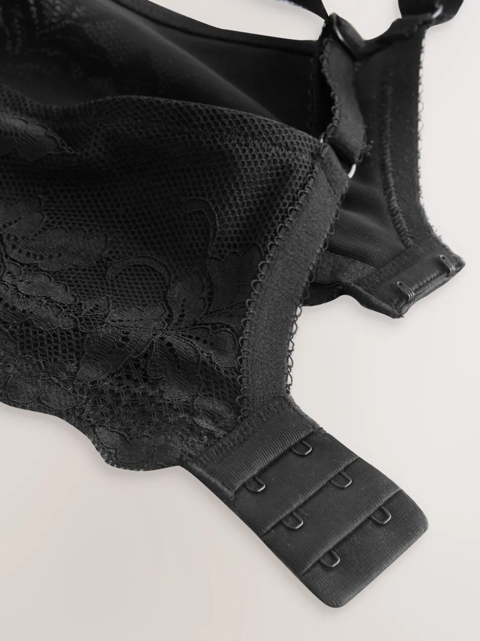 Black DD+ Pad Full Cup Smoothing Ultimate Comfort T-Shirt Bra