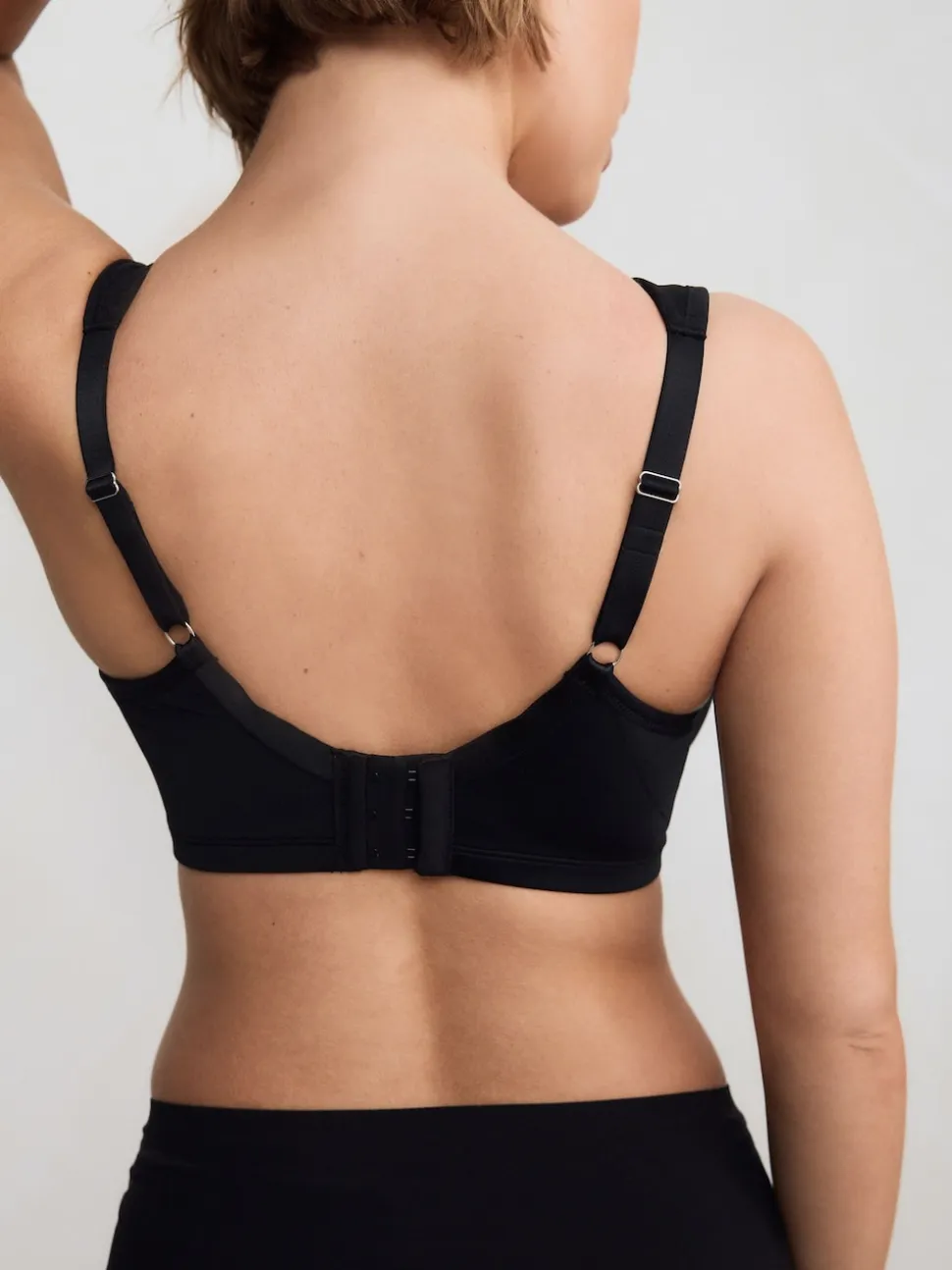 Black DD+ Supersoft Comfort Padded Strap Minimising Full Cup Bra