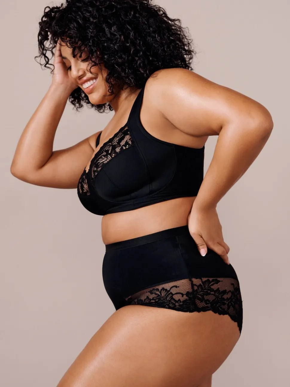 Black F-K Ultimate Comfort Cup Padded Strap Non Pad Non Wired Bra with Side Support