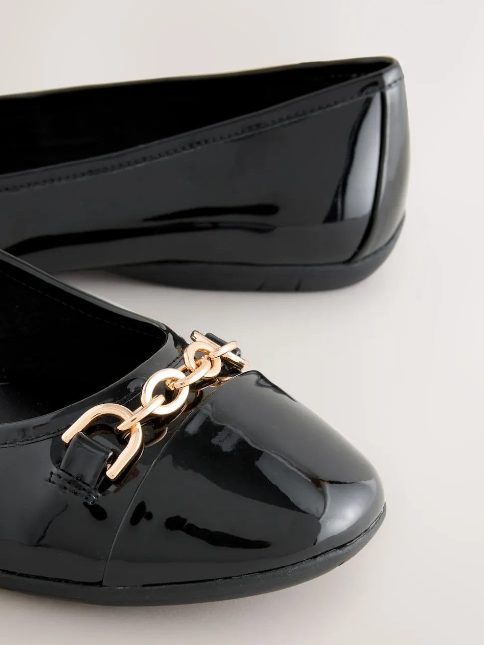 Black Forever Comfort® Chain Hardware Ballerina Flats