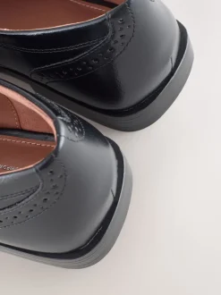 Black Forever Comfort® Formal Round Toe Lace Up Shoes