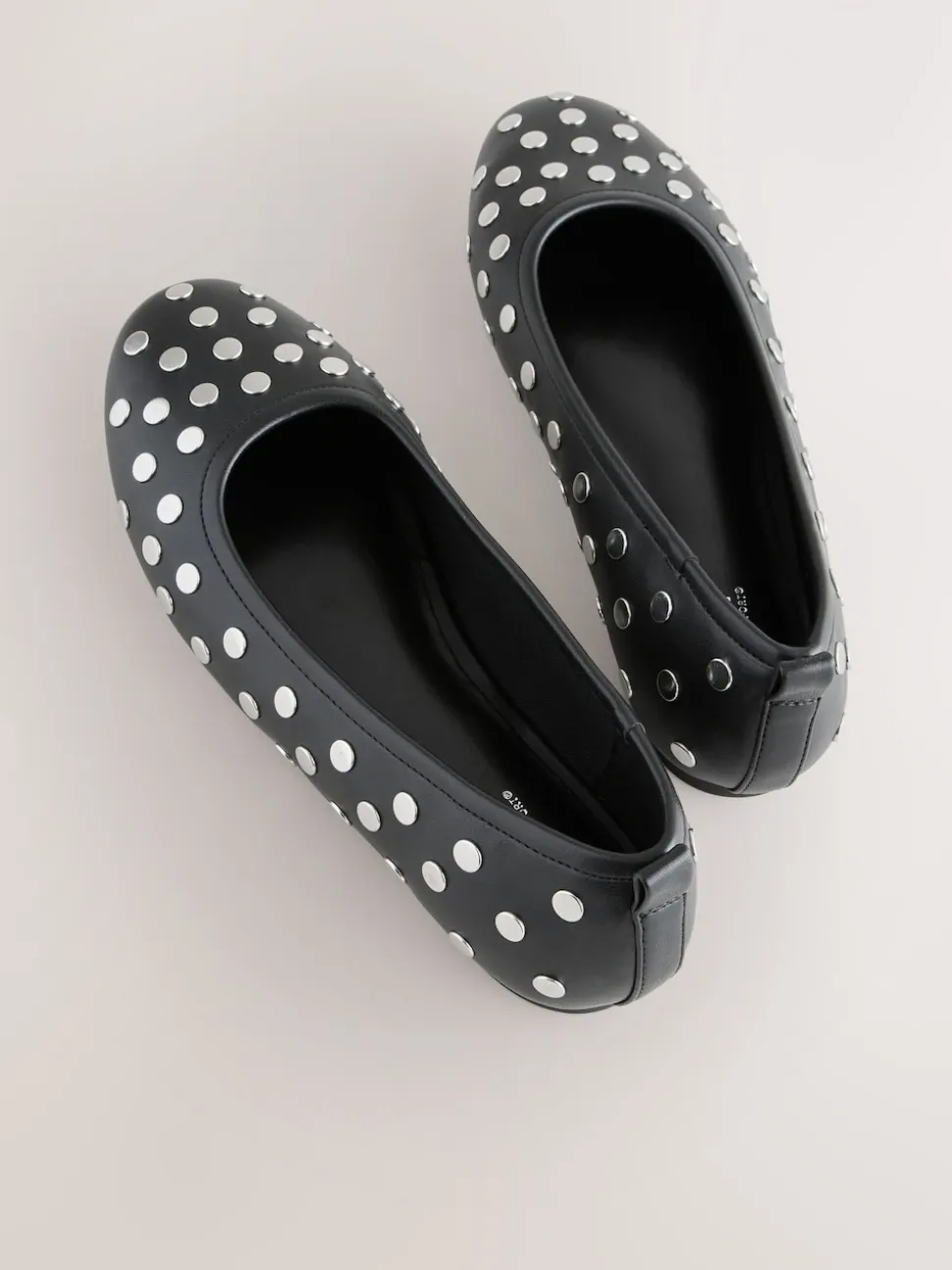 Black Forever Comfort® Round Toe Ballerinas