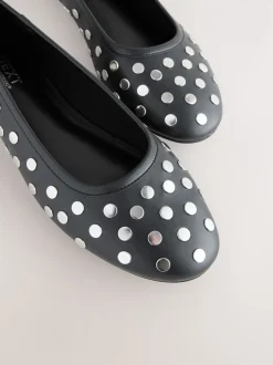 Black Forever Comfort® Round Toe Ballerinas