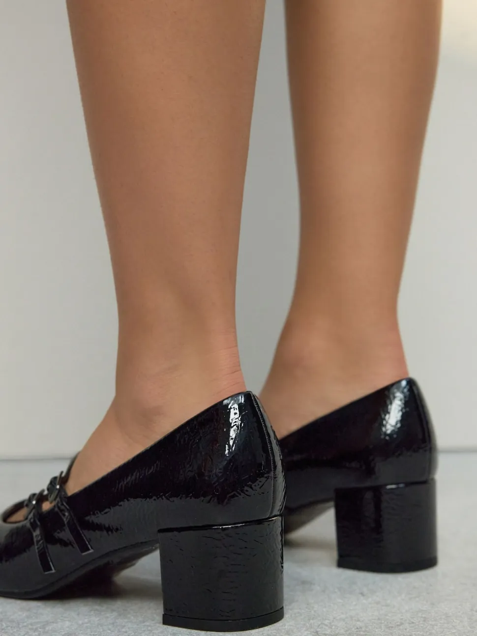 Black Forever Comfort® Round Toe Mary Jane Block Heels