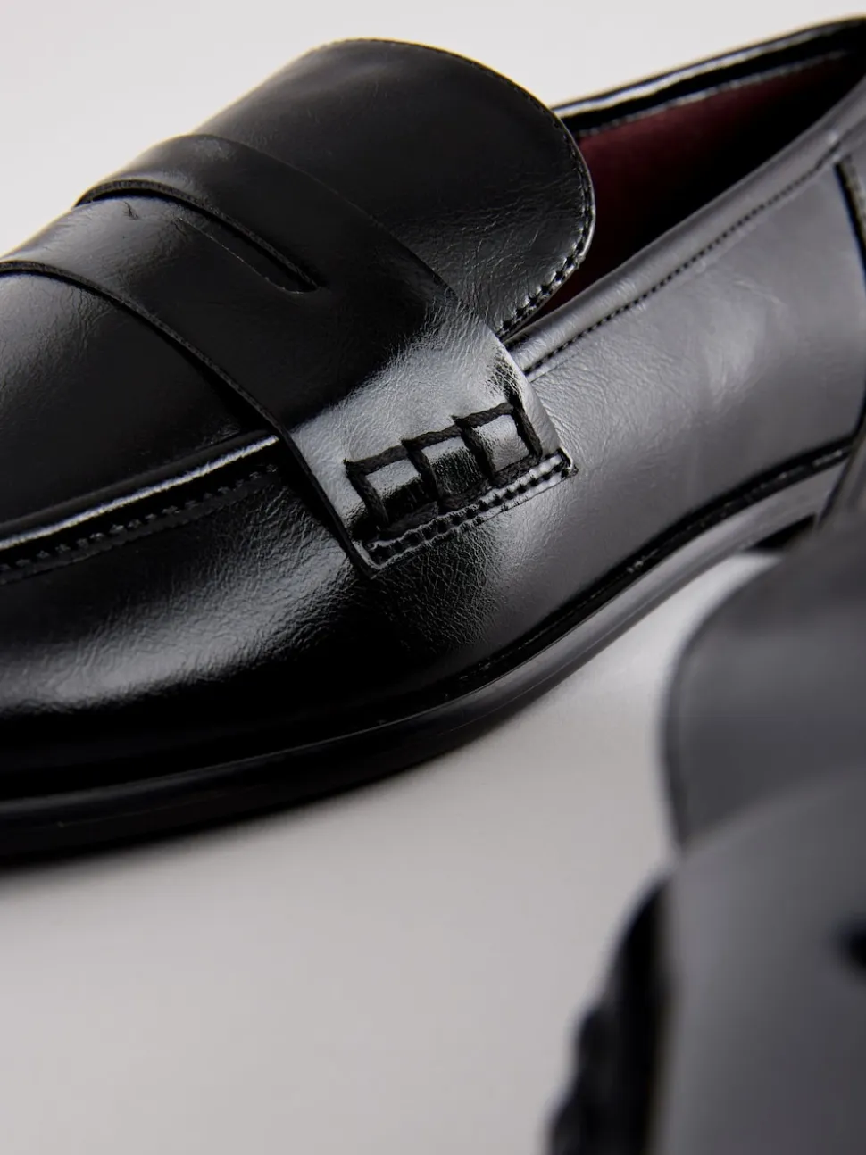 Black Forever Comfort® Round Toe Penny Loafers