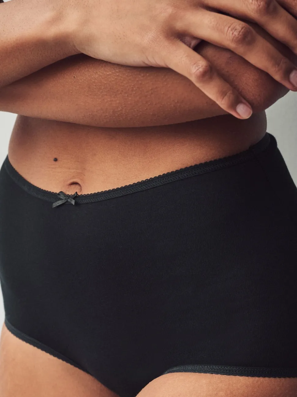 Black Full Brief Cotton Rich Knickers 5 Pack