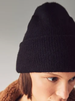 Black Knitted Beanie Hat