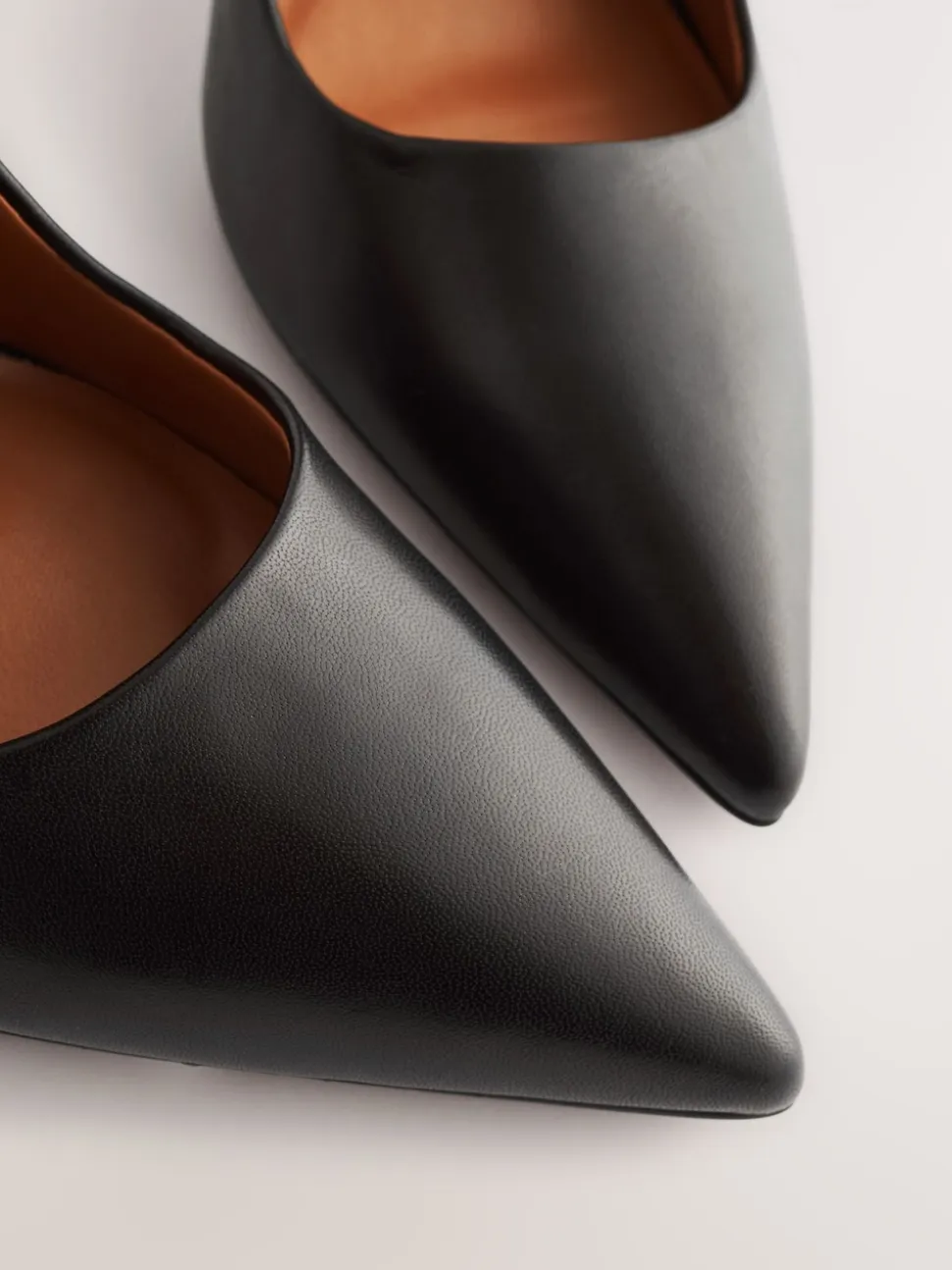 Black Leather Point Toe Court Shoes