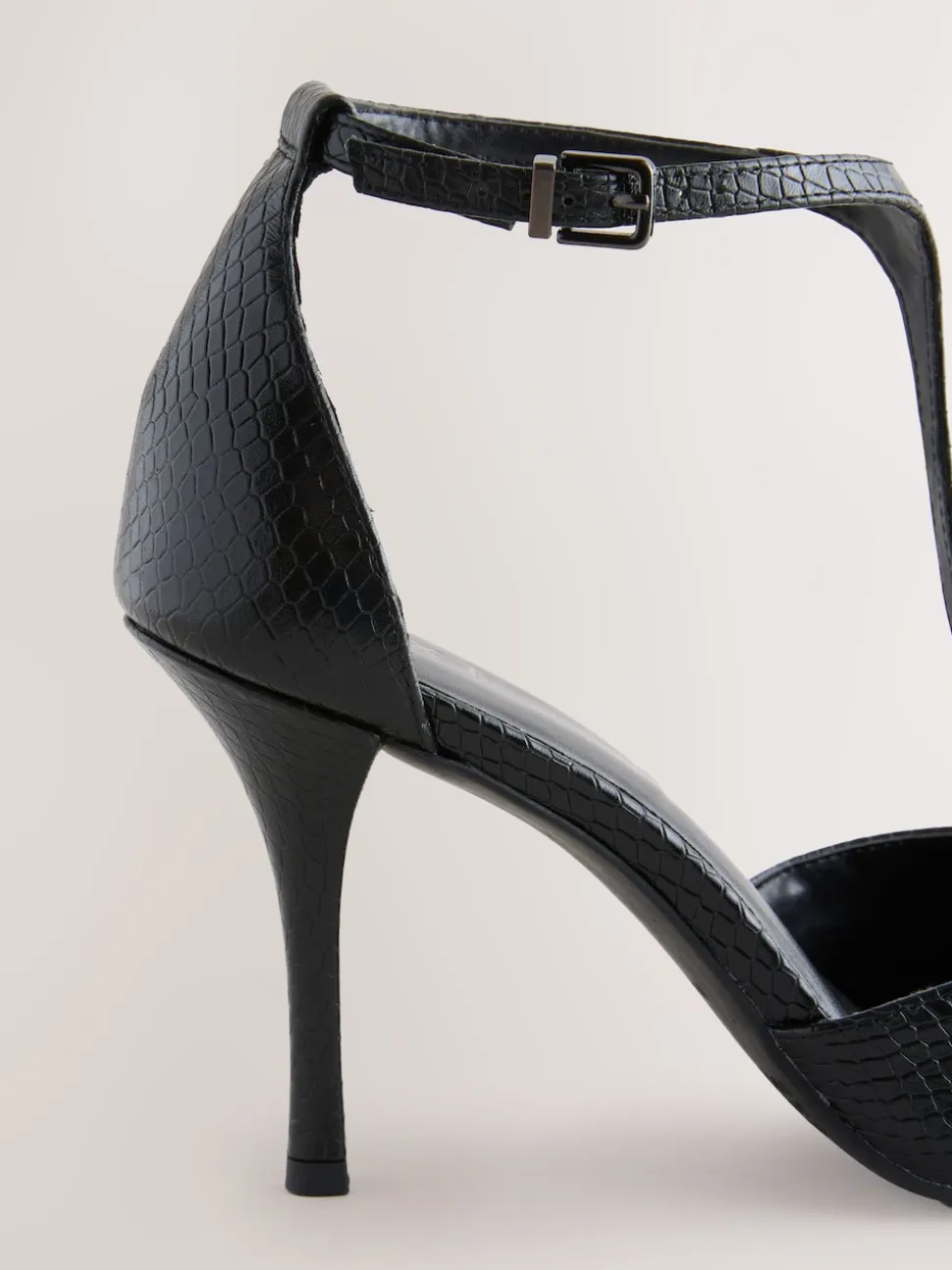 Black Lizard Effect Leather T-Bar Pointed Toe Heels
