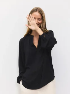 Black Long Sleeve V-Neck Blouse