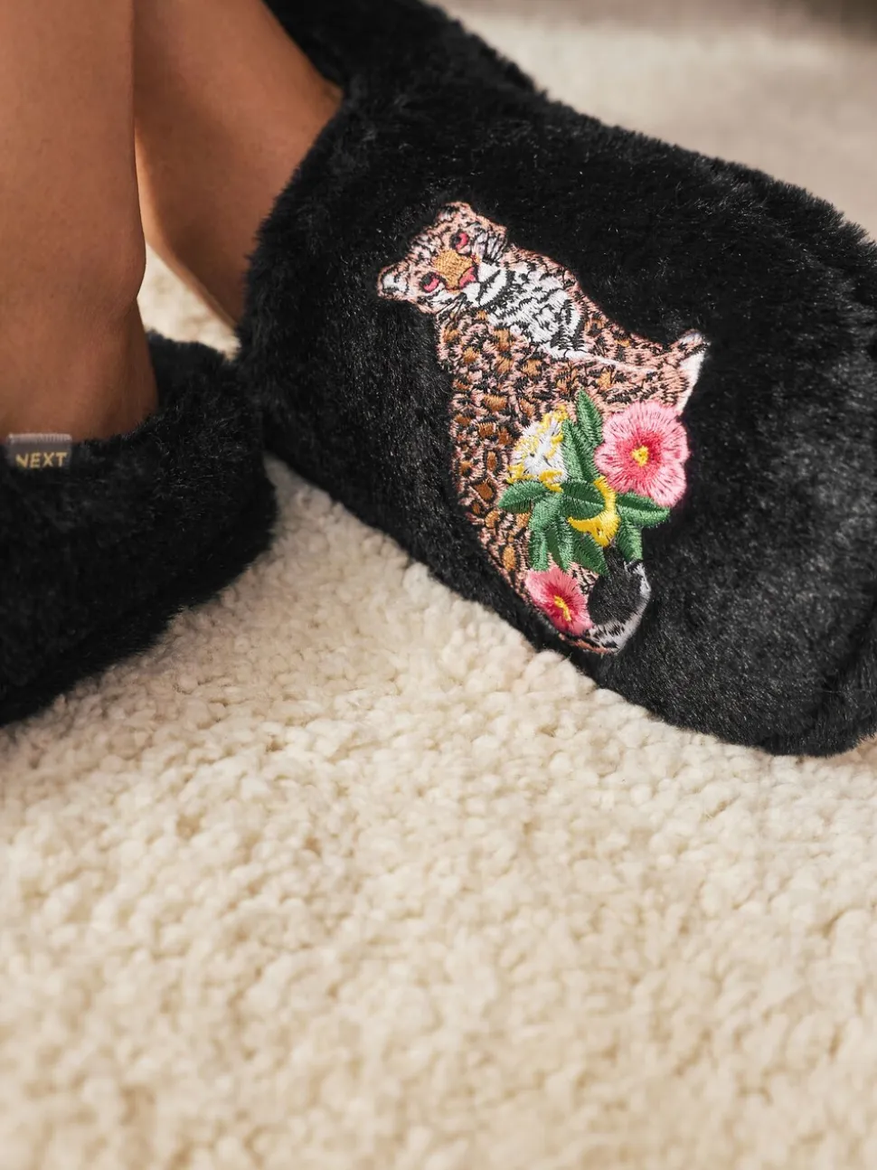 Black Mule Faux Fur Lepord Slippers