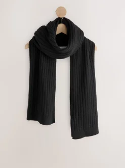 Black Ribbed Knit Scarf