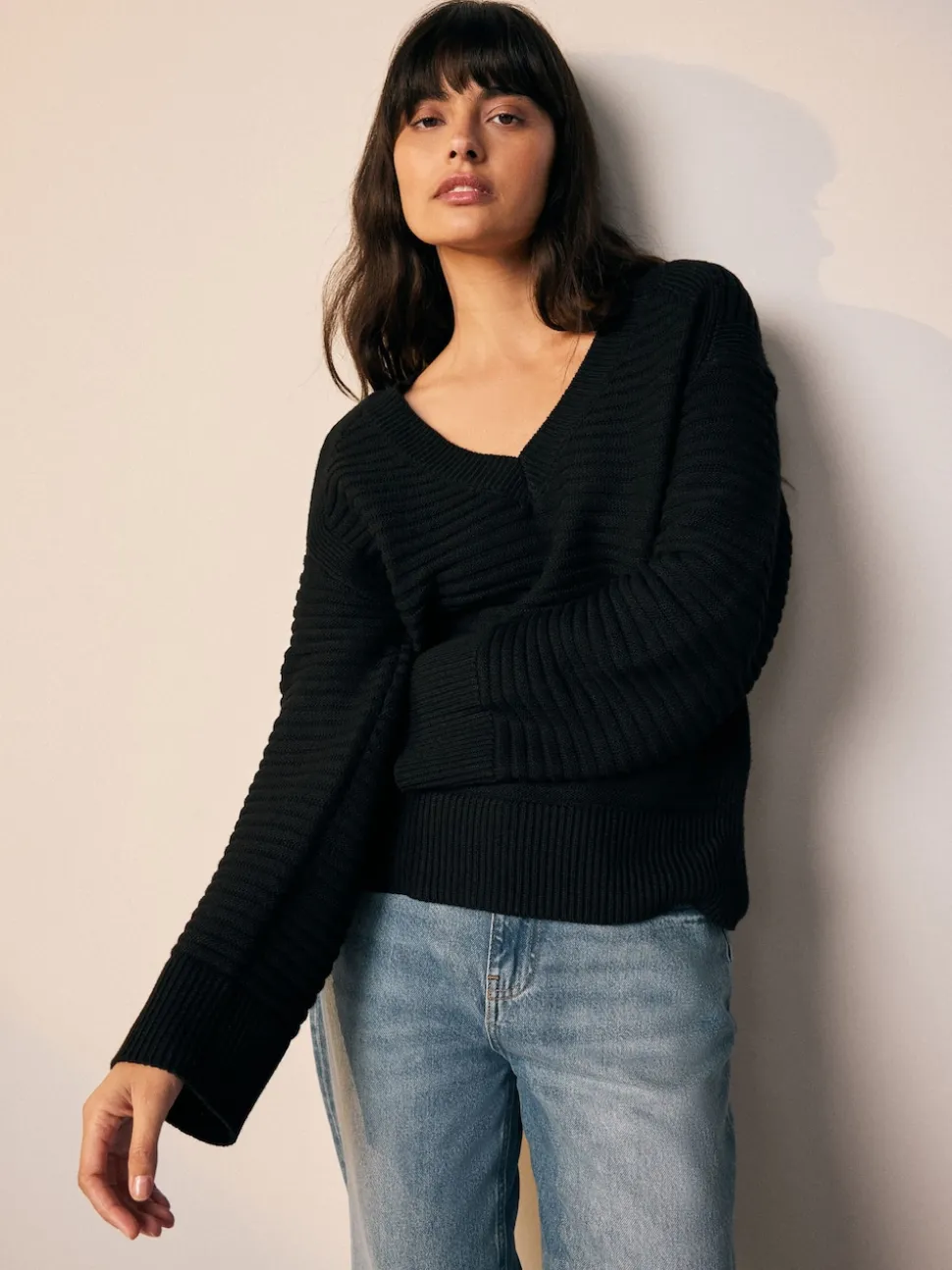 Black Ribbed V-Neck Knitted Jumper