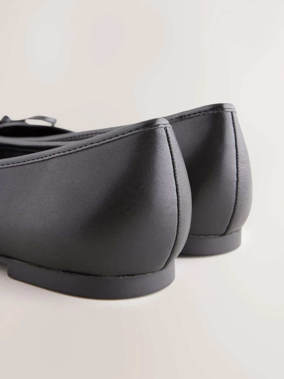Black Round Toe Leather Ballerina Shoes