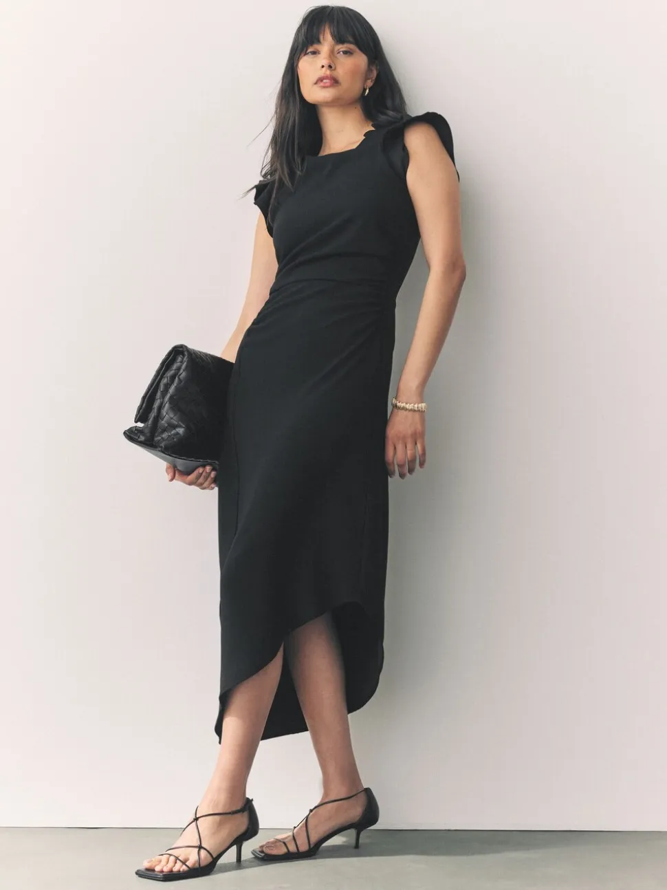 Black Ruched Short Sleeve Midi Dress