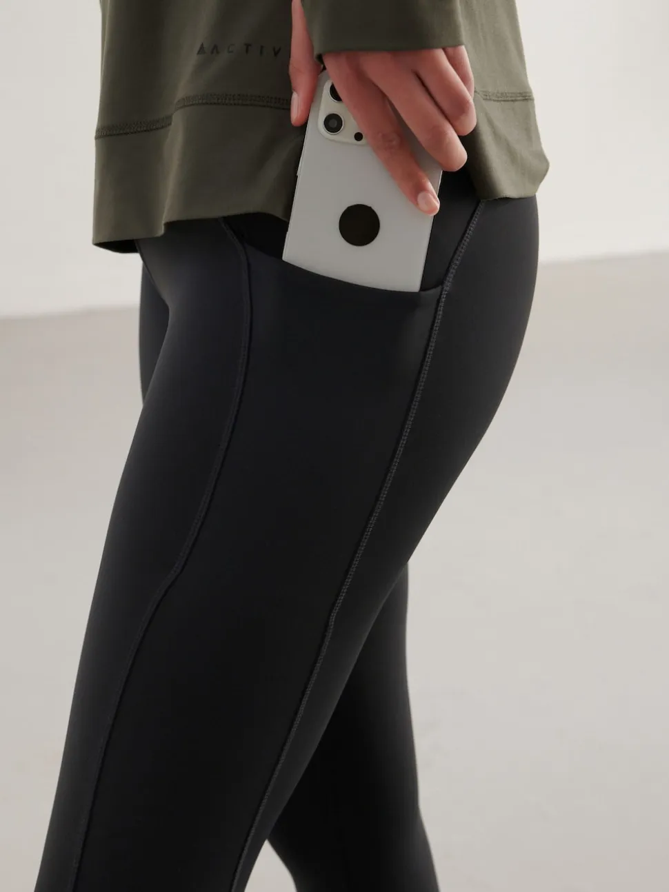 Black Running Leggings with Pocket