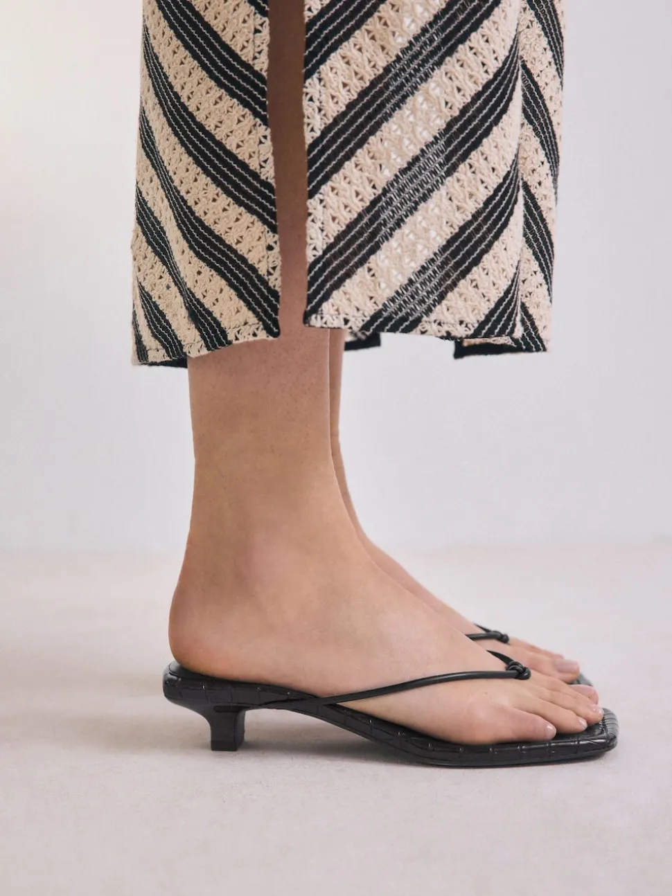 Black Square Toe Post Low Heels