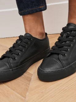 Black Standard Fit Patent Baseball Trainers