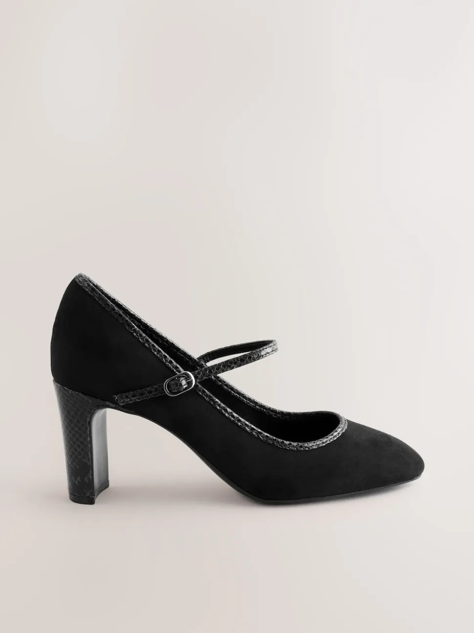 Black Standard Fit Round Toe Mary Jane Block Court Shoes