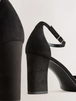 Black Standard/Wide Fit Block Heel Sandals