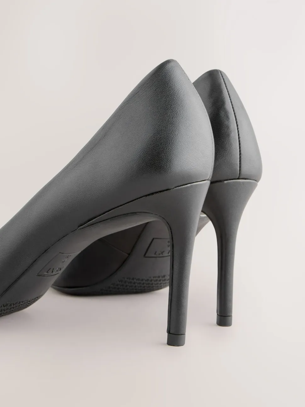 Black Standard/Wide Fit Leather Mid Court Shoes