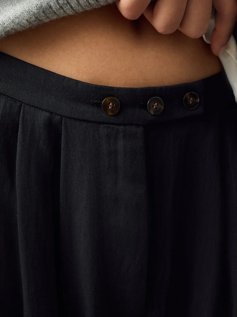 Black Superwide Pleated Trousers