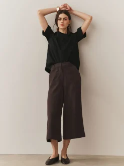 Black T-Shirt With Linen