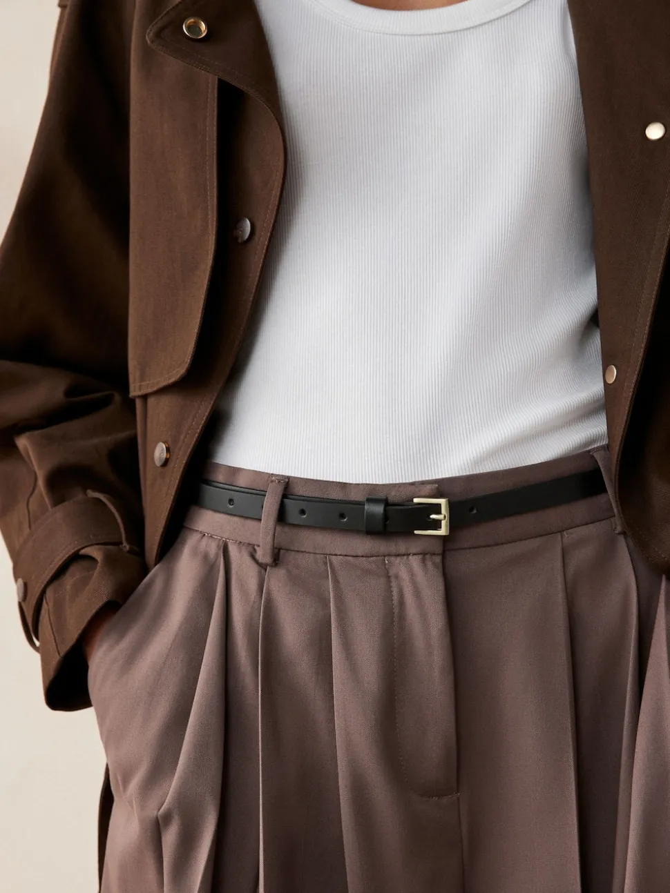 Black with Gold Skinny Leather Belt
