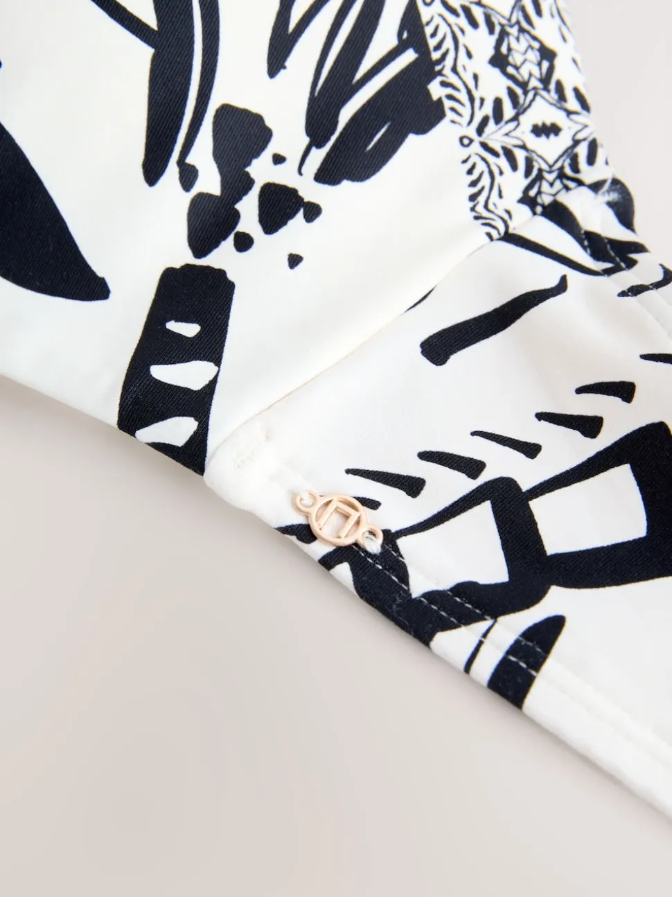 Black/Cream Palm Wired Bandeau Bikini Top