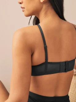 Black/White A-E Light Pad Strapless Multiway Bras 2 Pack