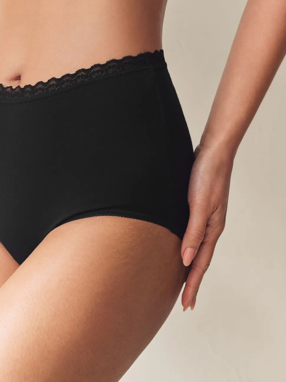 Black/White Menopause Friendly Cooling Knickers 2 Pack