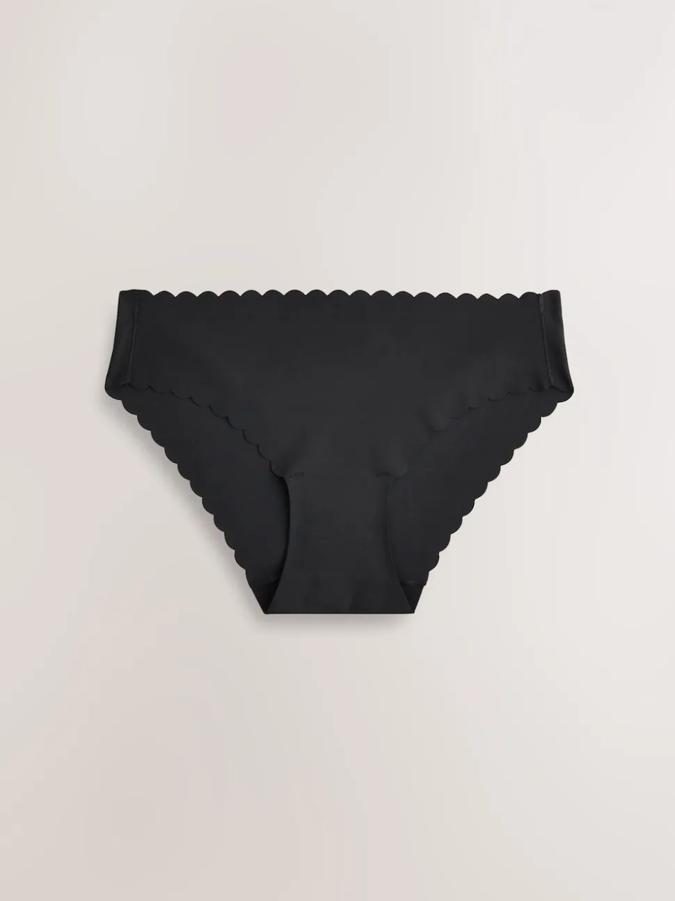 Black/White/Praline Nude Brazilian No VPL Scallop Knickers 7 Pack
