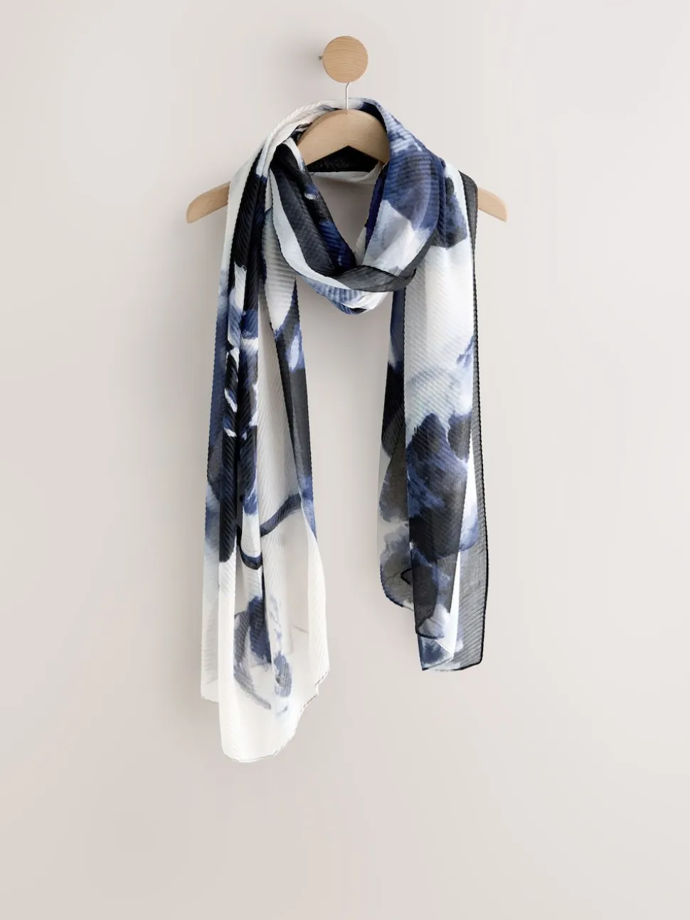 Blue Floral Print Plisse Lightweight Scarf